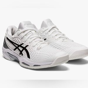 ASICS Women's Solution Speed FlyteFoam 2 Tennis Shoes